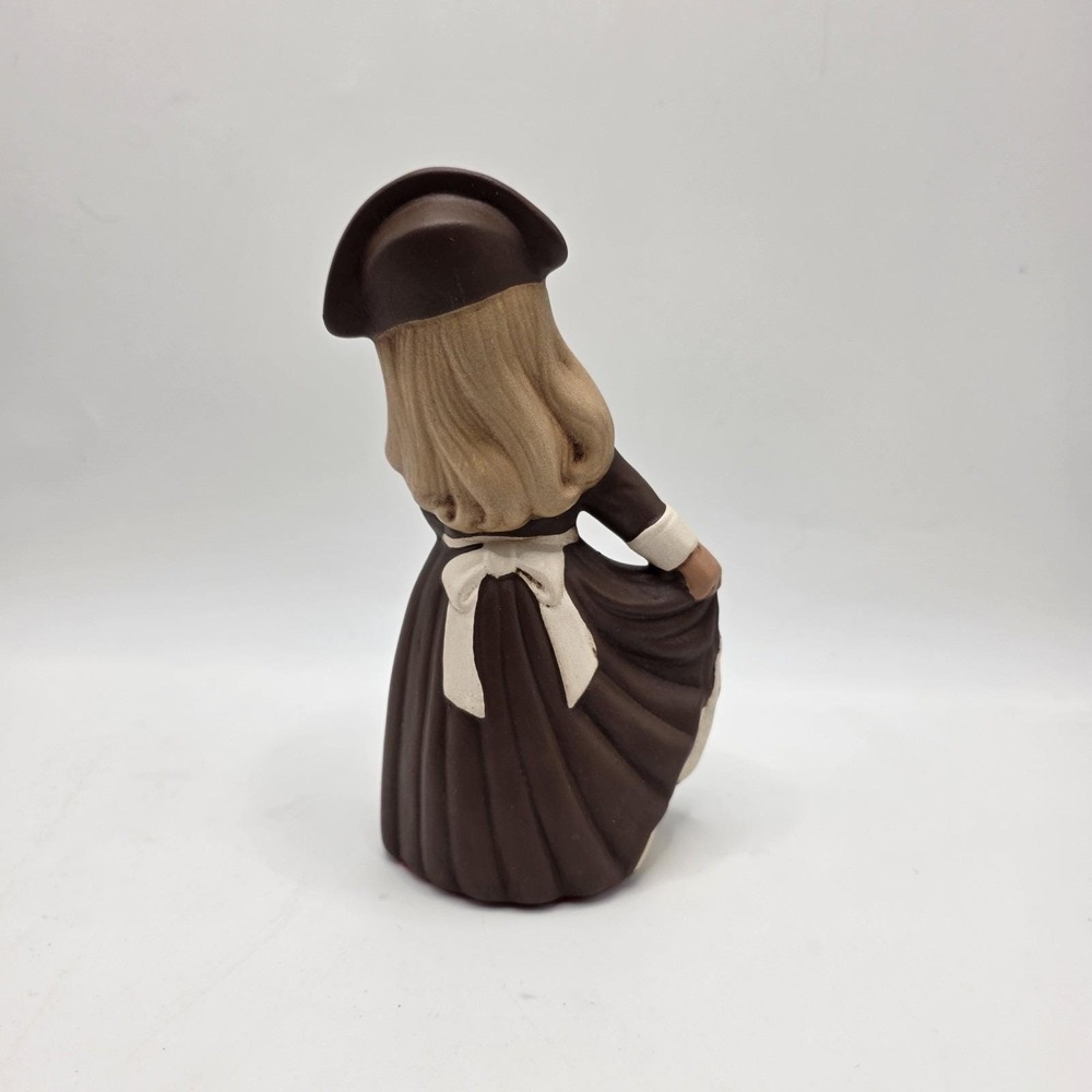 Vintage 1979 Hand‎ Painted Pilgrim Girl Figurine Brown & Cream Dress - Picture 5 of 9